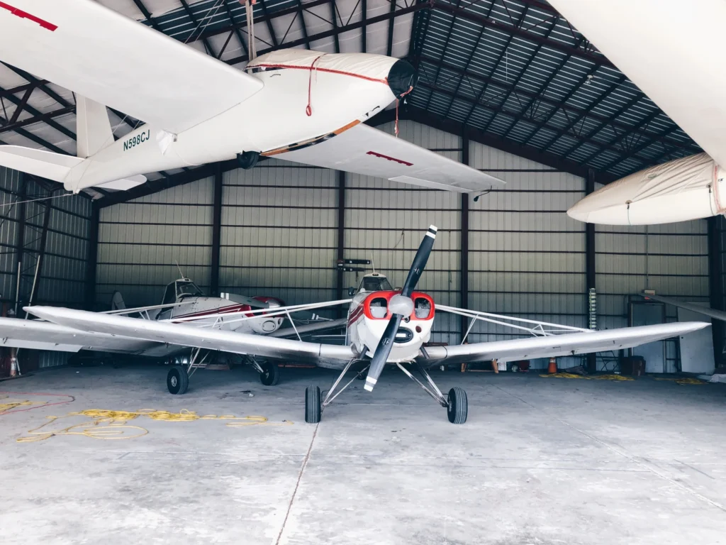PEMB Use Case: Airplane Hanger